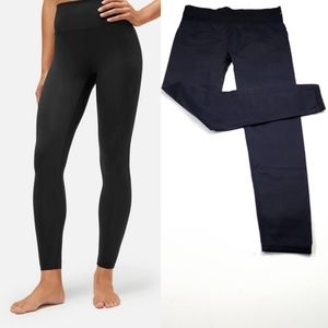 Outdoor Voices Black Leggings Seamless Athletic Stretch Large FreeForm Workout